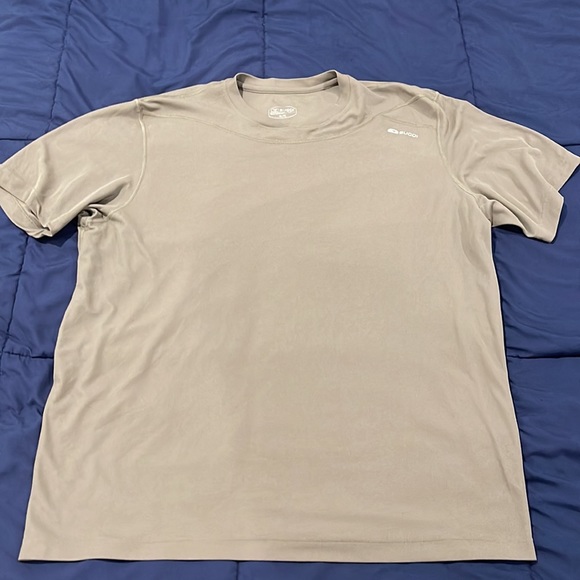 SUGOi Running T-Shirt. XL. Used. Tan/Green color. - Picture 4 of 6